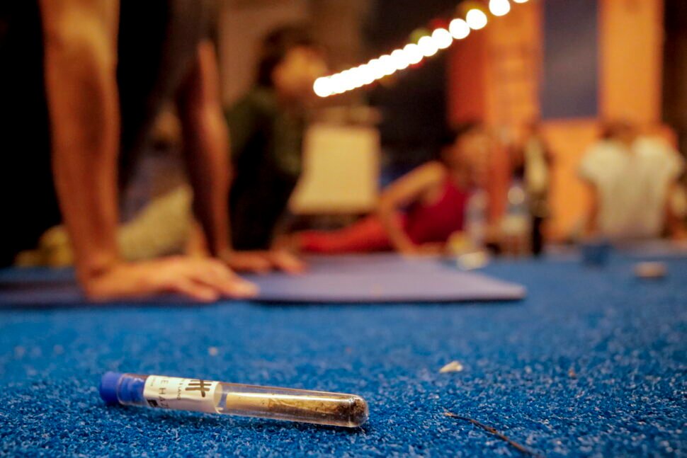 cannabis dispensary in bangkok offers a yoga class while smoking marijuana