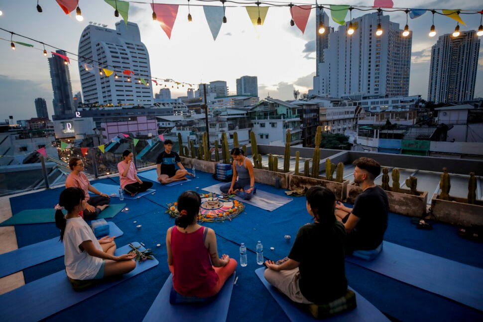 cannabis dispensary in bangkok offers a yoga class while smoking marijuana