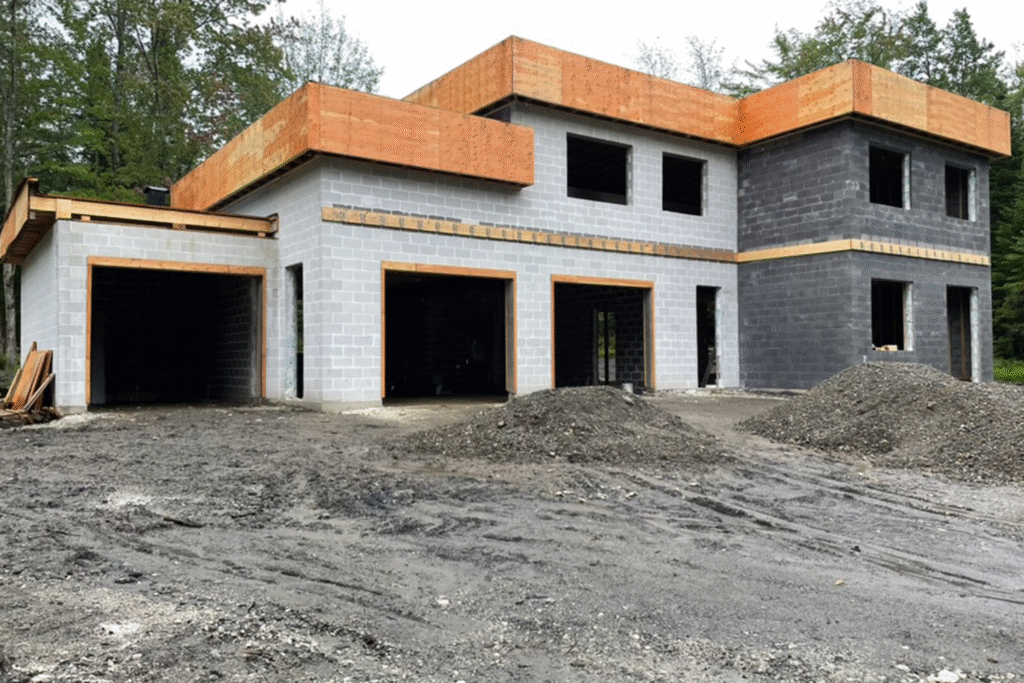 Η θερμομόνωση είναι ήδη ξεπερασμένη - Η σκανδιναβική λύση για ζέστη και μεγάλη οικονομία bg isobloc bat maison 1