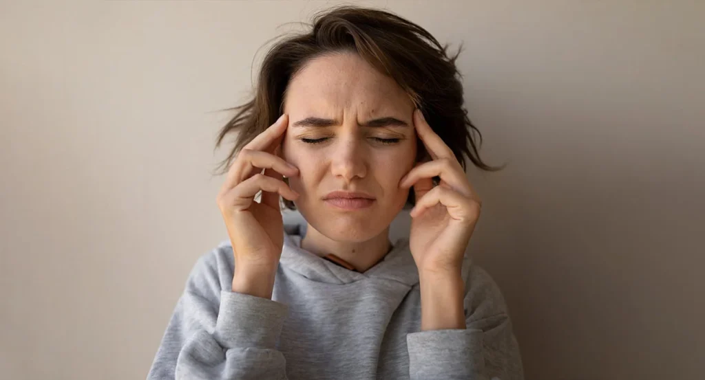 «Κρίση μνήμης»: Οι νέοι ξεχνούν περισσότερο από ποτέ και οι ειδικοί προειδοποιούν memory loss and its impact on people