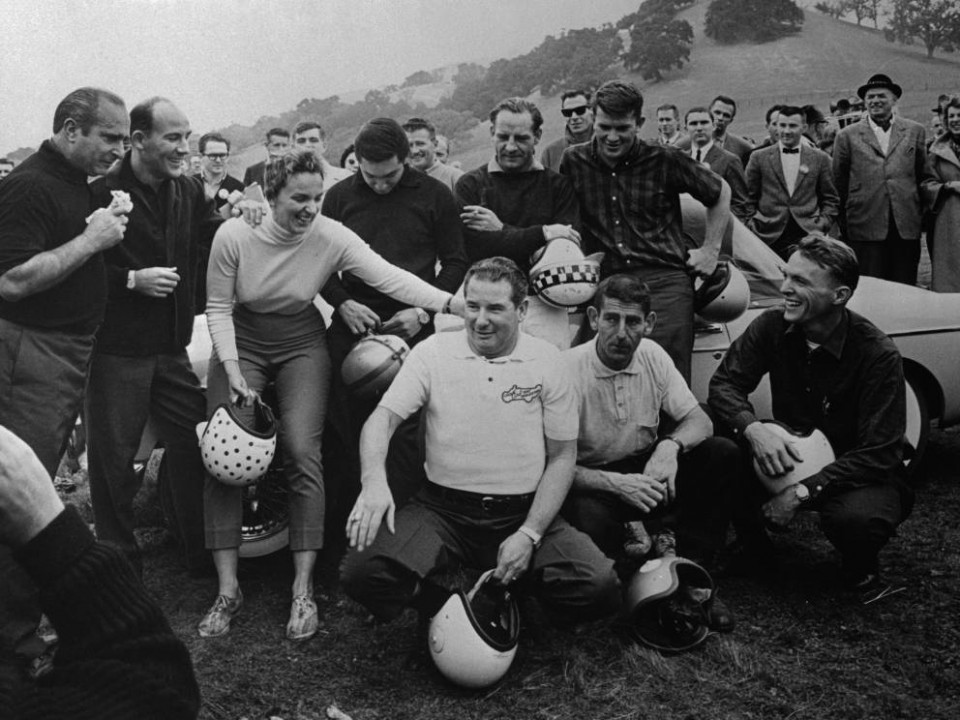 Οι 6 πιο σκληροπυρηνικές γυναίκες οδηγοί αγωνιστικών αυτοκινήτων στην ιστορία image